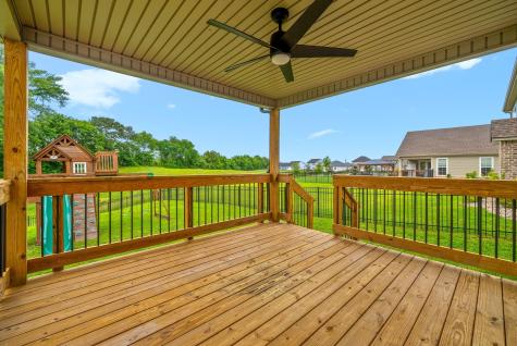 1521 Collins View Way Clarksville TN 37043