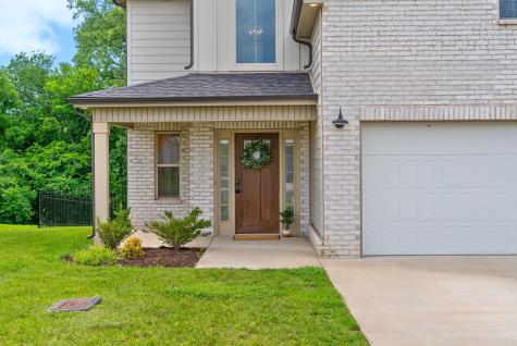 1521 Collins View Way Clarksville TN 37043