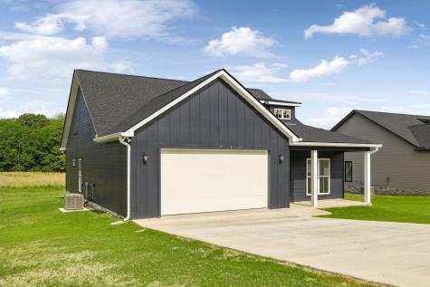 819 Oconnor Street Smithville TN 37166