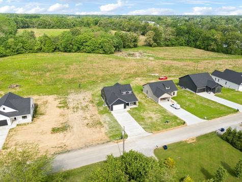 819 Oconnor Street Smithville TN 37166