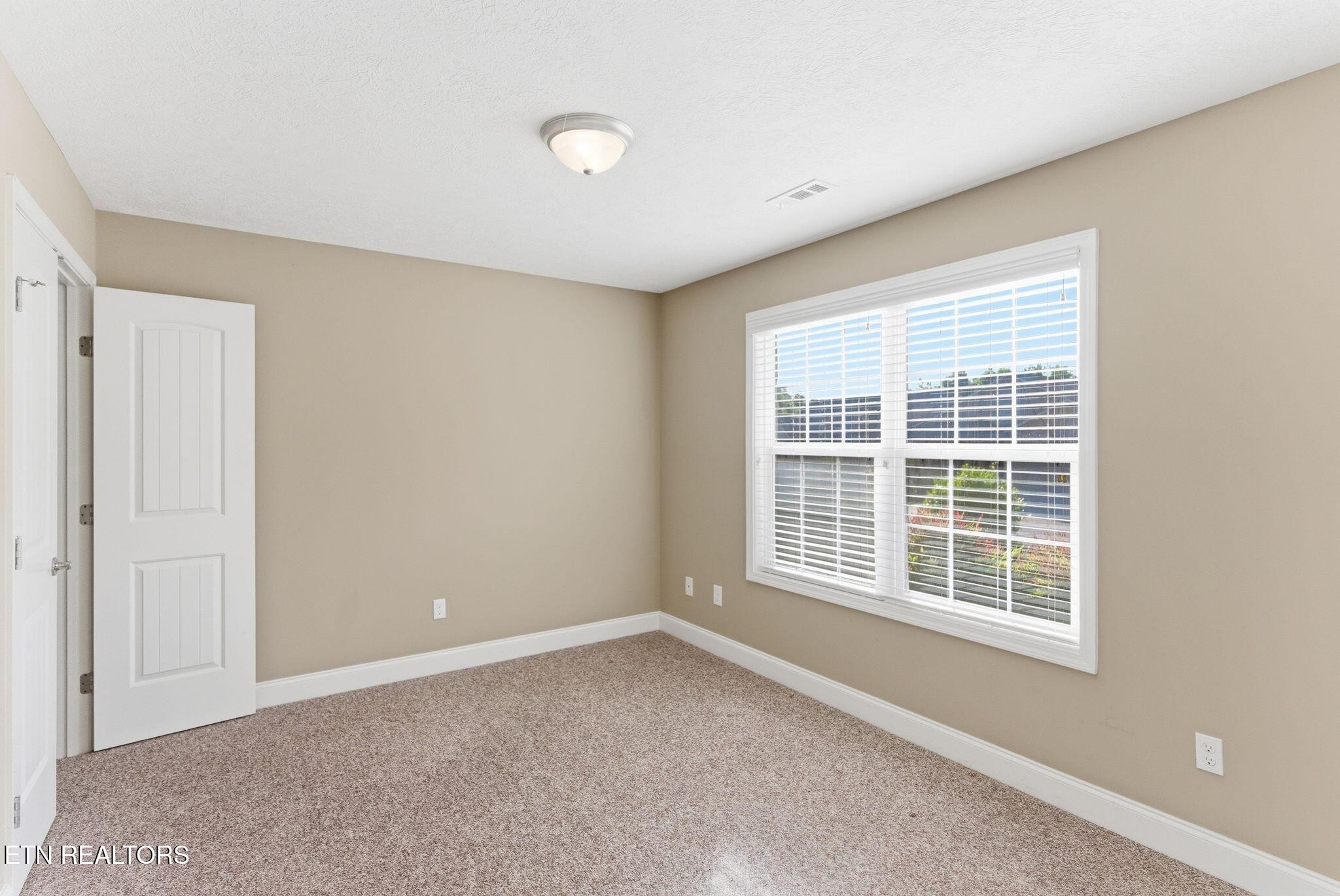 128 Ann Cove Lane Powell TN 37849