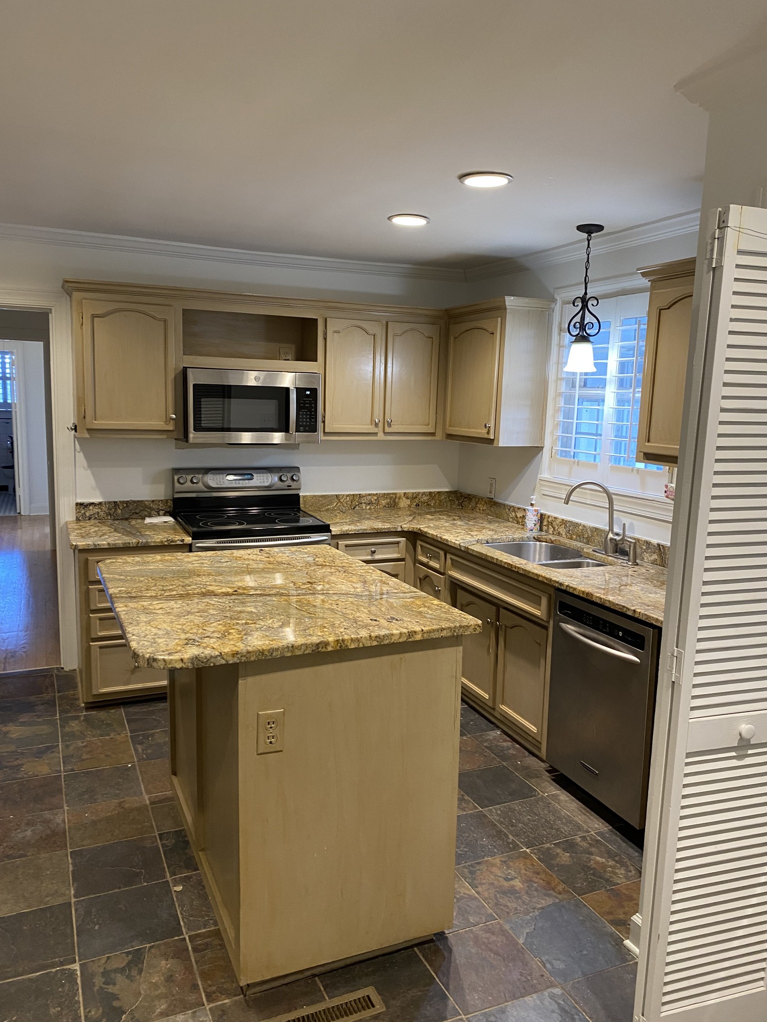 2812 Sugar Tree Road Nashville TN 37215