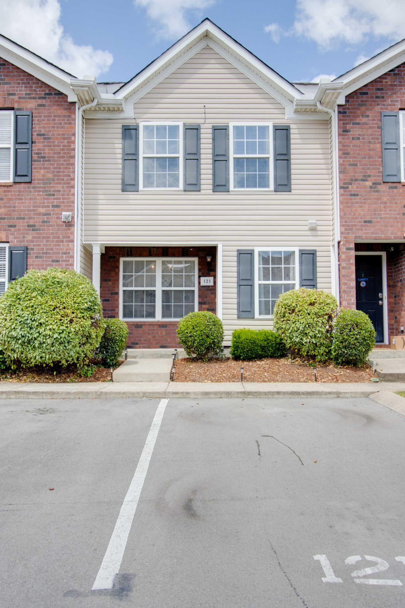 121 Oak Valley Circle Smyrna TN 37167