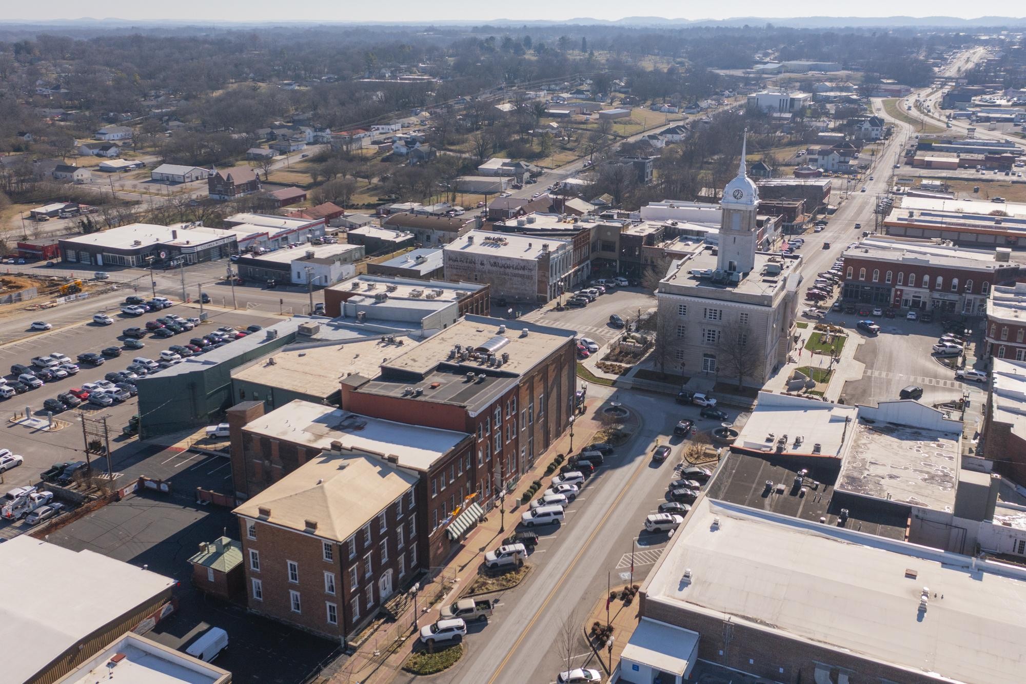 706 N Main Street Columbia TN 38401