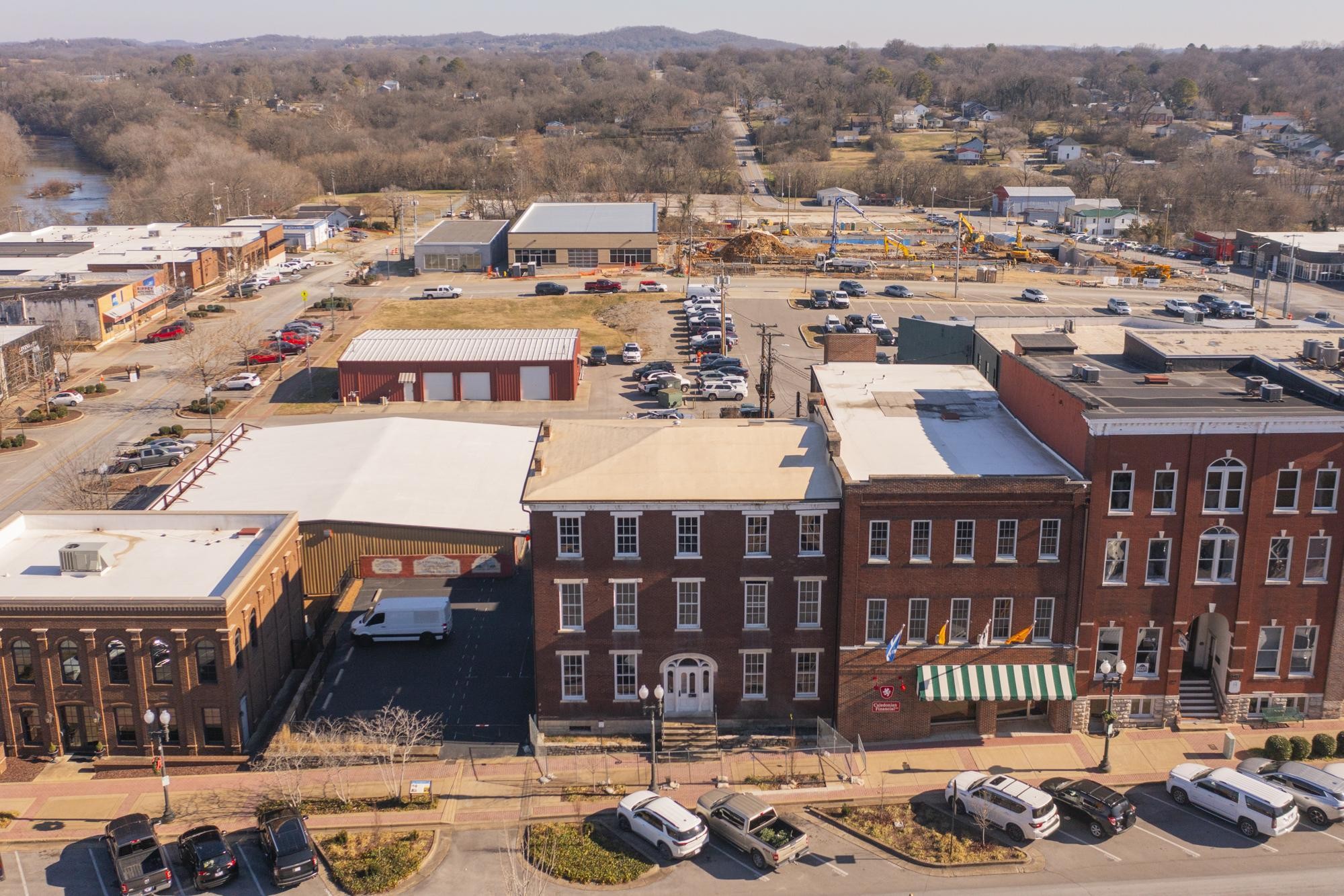 706 N Main Street Columbia TN 38401