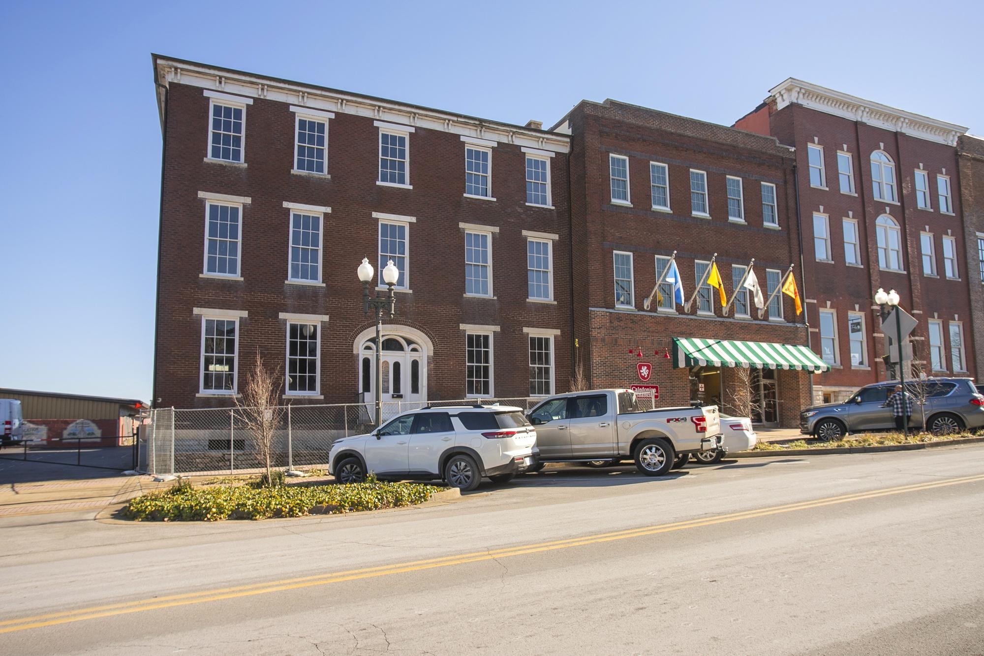 706 N Main Street Columbia TN 38401