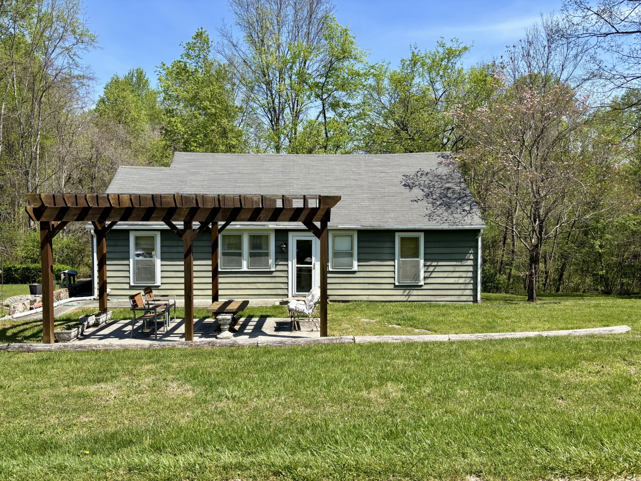 101 Flood Road Mcminnville TN 37110