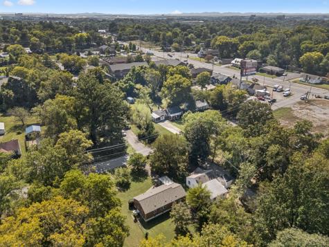 2812 Colonial Circle Nashville TN 37214