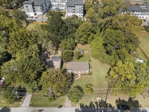 2812 Colonial Circle Nashville TN 37214