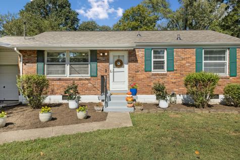 2812 Colonial Circle Nashville TN 37214