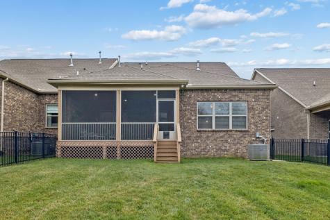 892 Meadowcrest Way Lebanon TN 37090