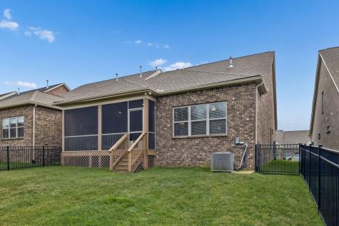 892 Meadowcrest Way Lebanon TN 37090
