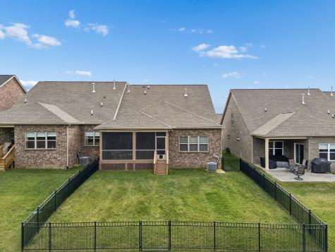 892 Meadowcrest Way Lebanon TN 37090