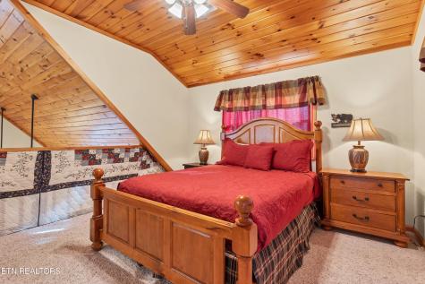 319 Rainbow Circle Townsend TN 37882