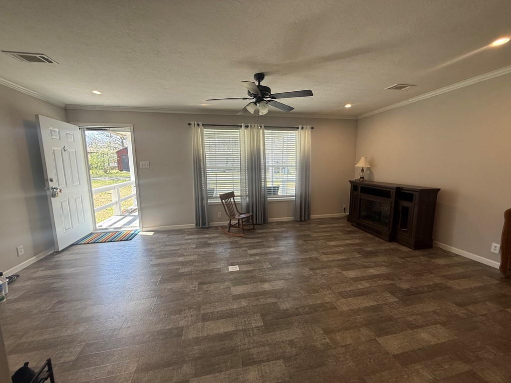106 Fox Squirrel Drive Dover TN 37058