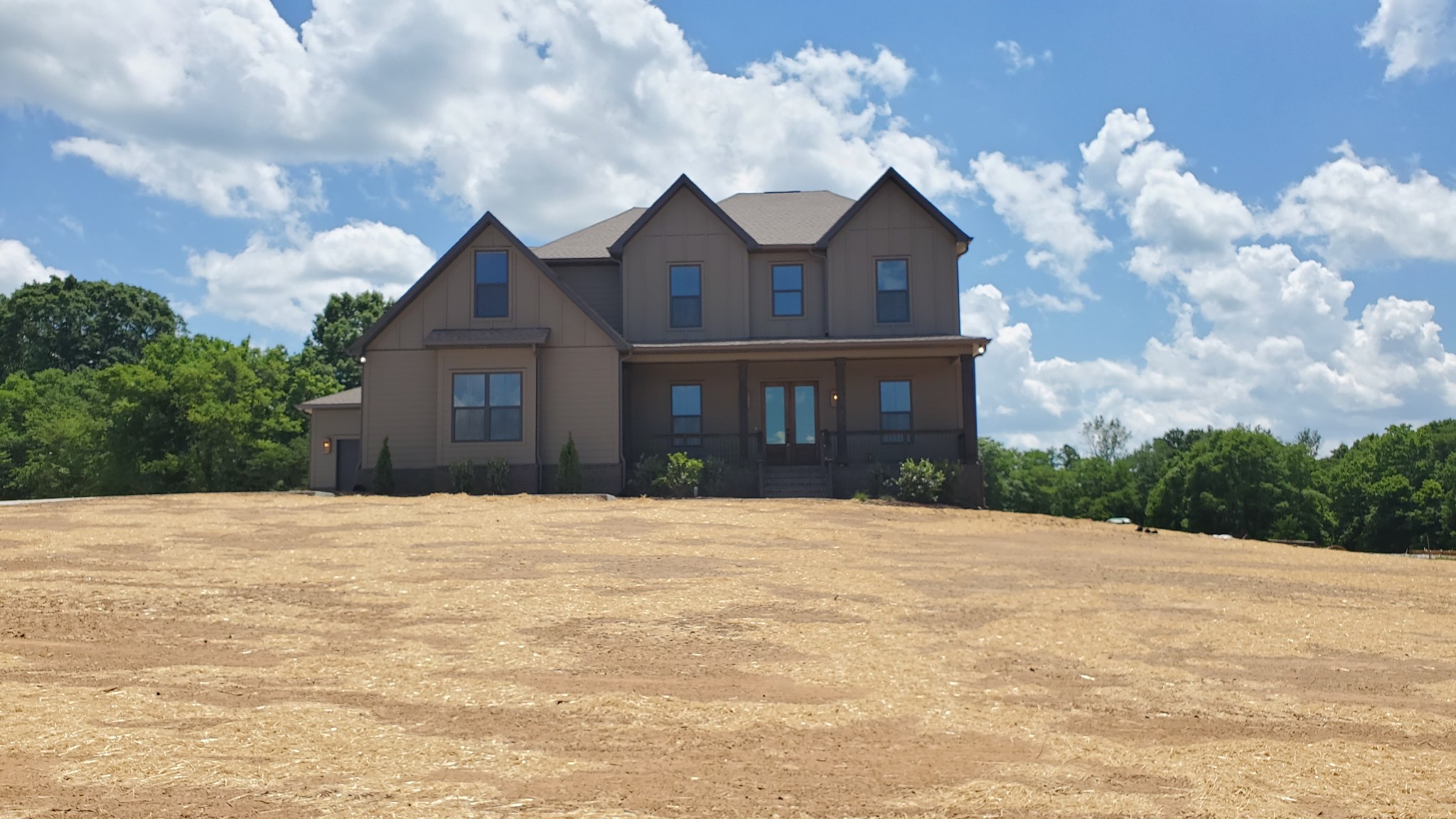 1090 Peyton Place Columbia TN 38401