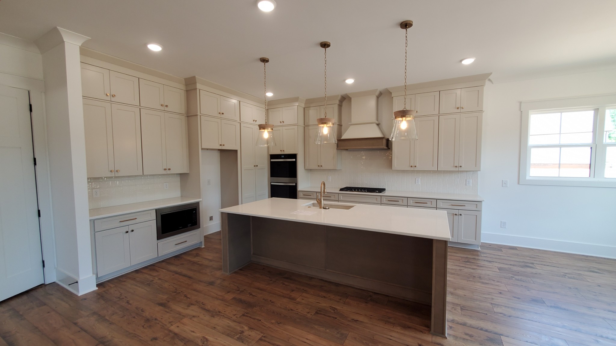 1090 Peyton Place Columbia TN 38401
