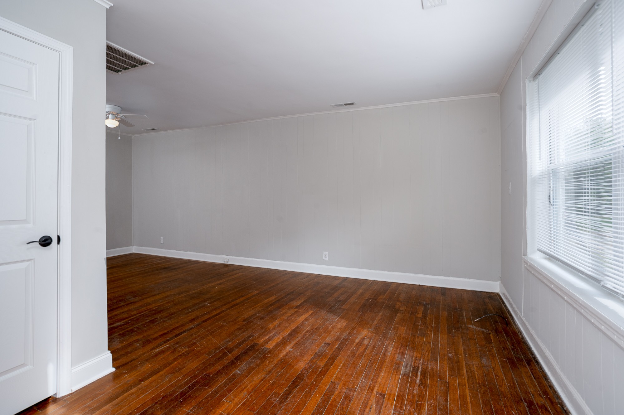 932 33rd Ave, N Nashville TN 37209
