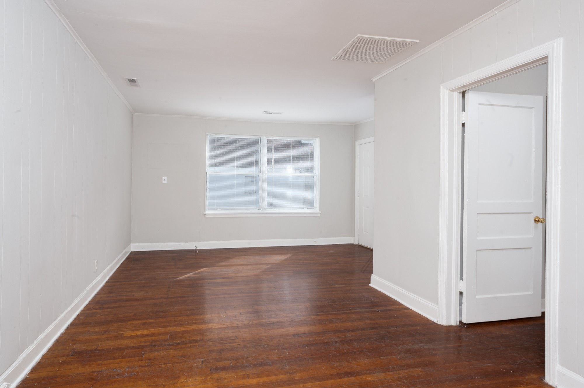 932 33rd Ave, N Nashville TN 37209