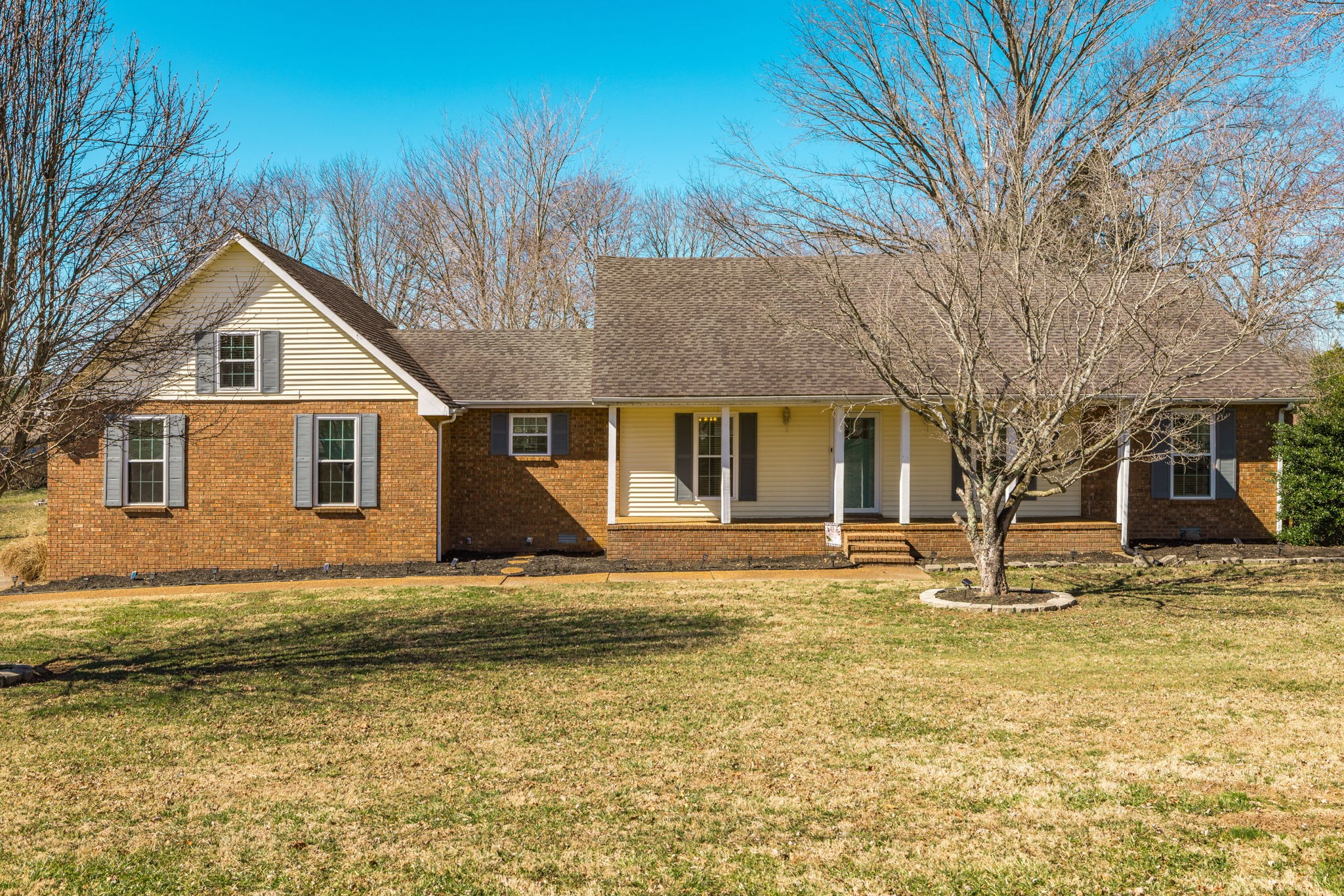 1133 Adam Drive Cottontown TN 37048