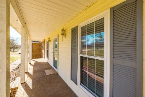 1133 Adam Drive Cottontown TN 37048