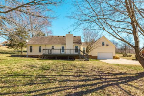 1133 Adam Drive Cottontown TN 37048