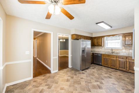 1133 Adam Drive Cottontown TN 37048