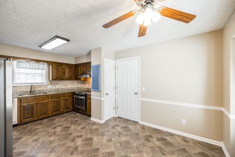 1133 Adam Drive Cottontown TN 37048