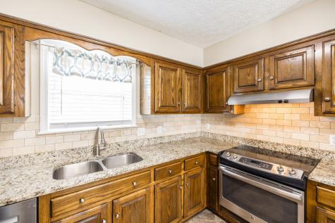 1133 Adam Drive Cottontown TN 37048