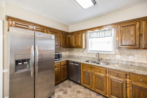 1133 Adam Drive Cottontown TN 37048