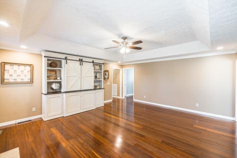 1133 Adam Drive Cottontown TN 37048