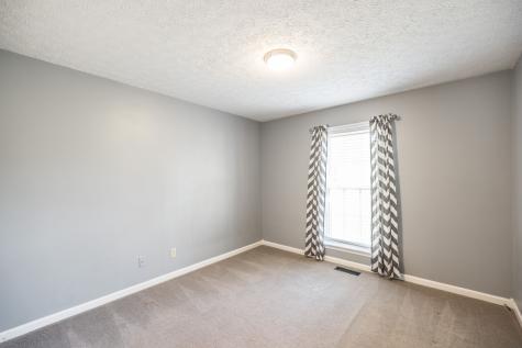 1133 Adam Drive Cottontown TN 37048
