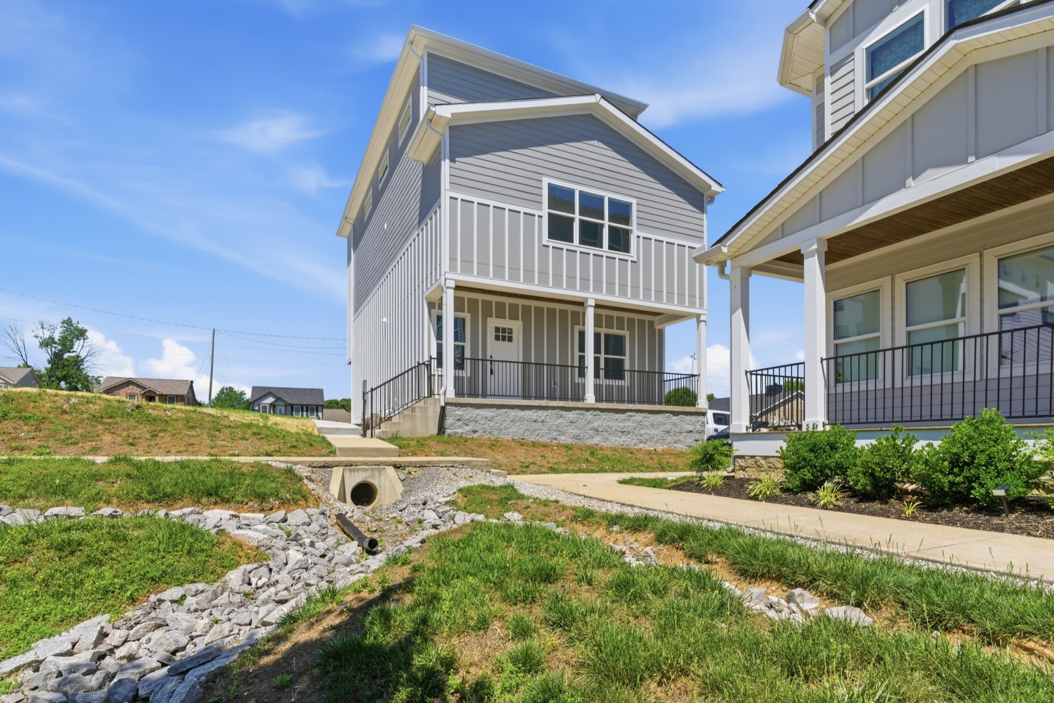 1121 Lawrence Ave, E Madison TN 37115