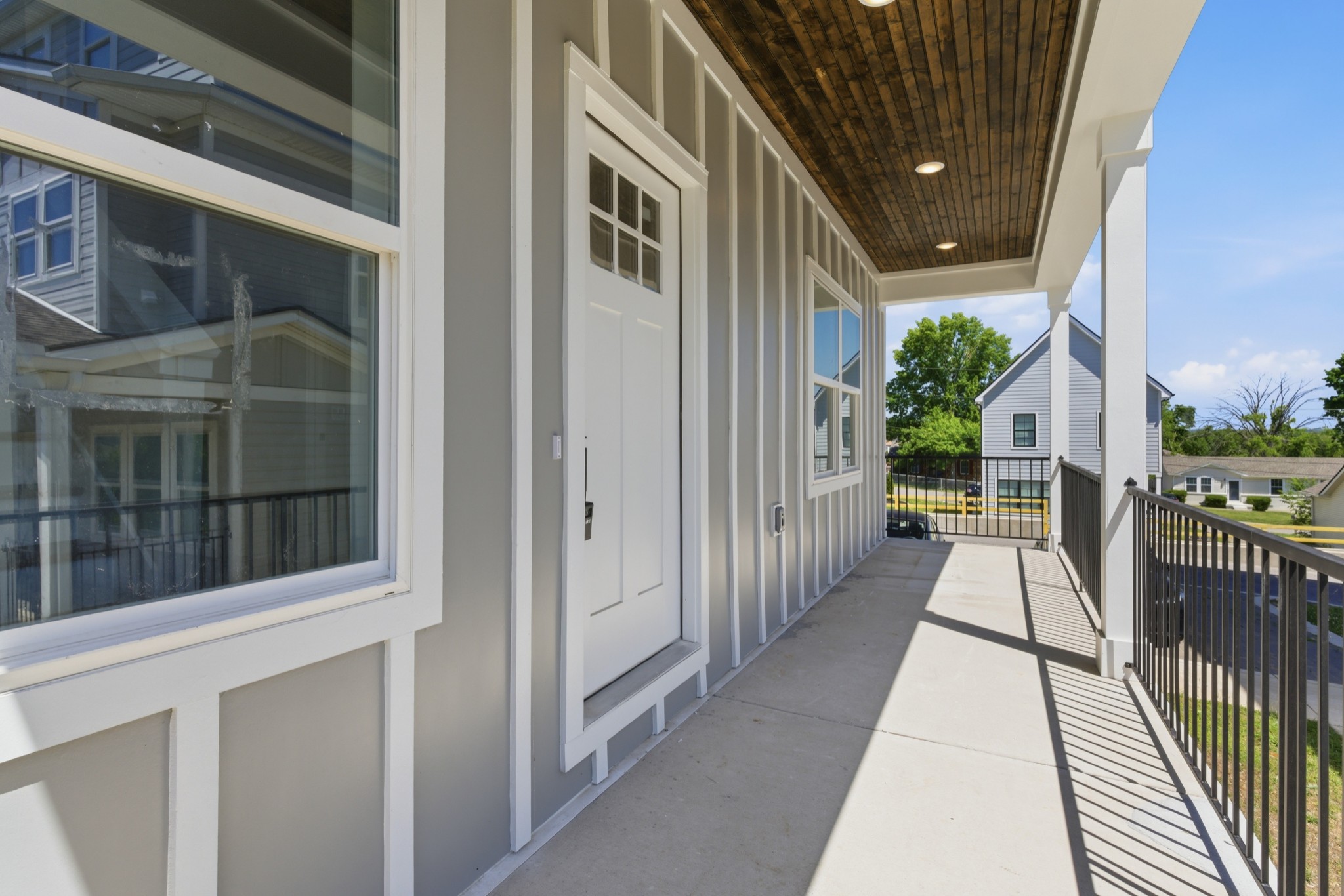 1121 Lawrence Ave, E Madison TN 37115