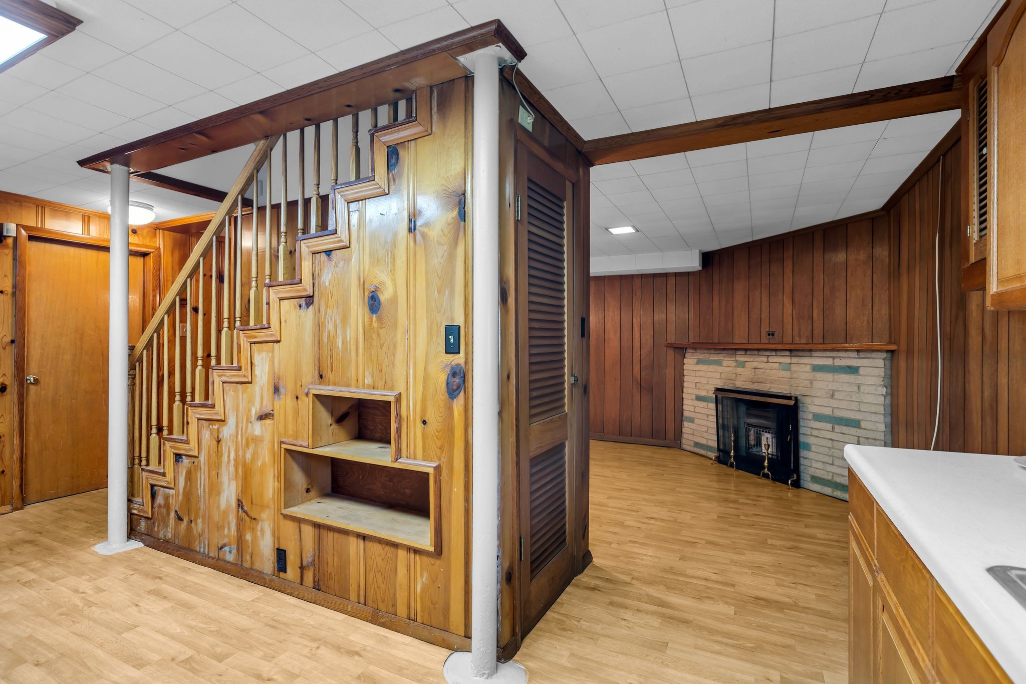 2128 Elm Hill Pike Nashville TN 37210