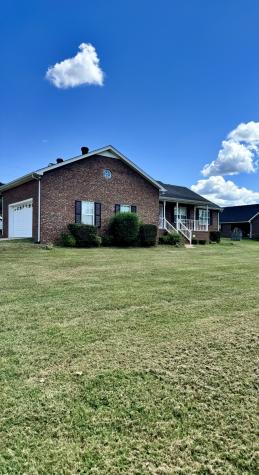 7 Crescent Boulevard Carthage TN 37030