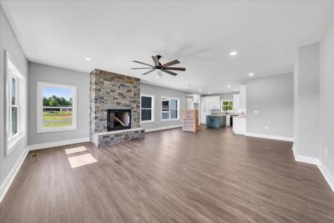 101 Brinkley Road Wartrace TN 37183
