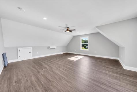 101 Brinkley Road Wartrace TN 37183