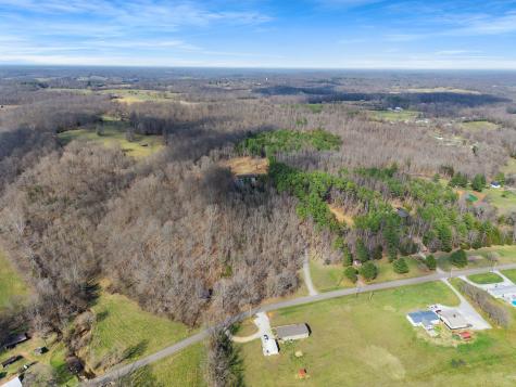 1425 Old Stage Road Charlotte TN 37036