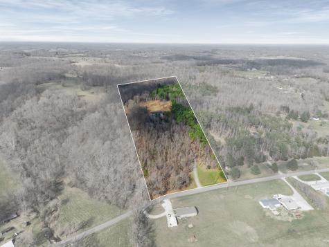 1425 Old Stage Road Charlotte TN 37036