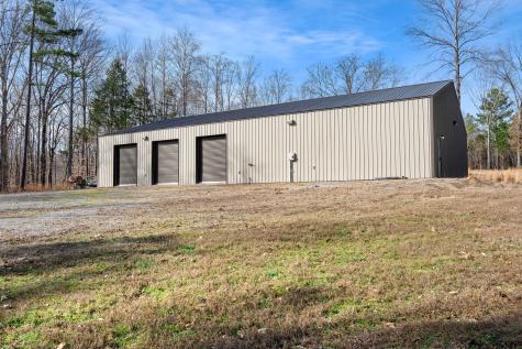 1425 Old Stage Road Charlotte TN 37036