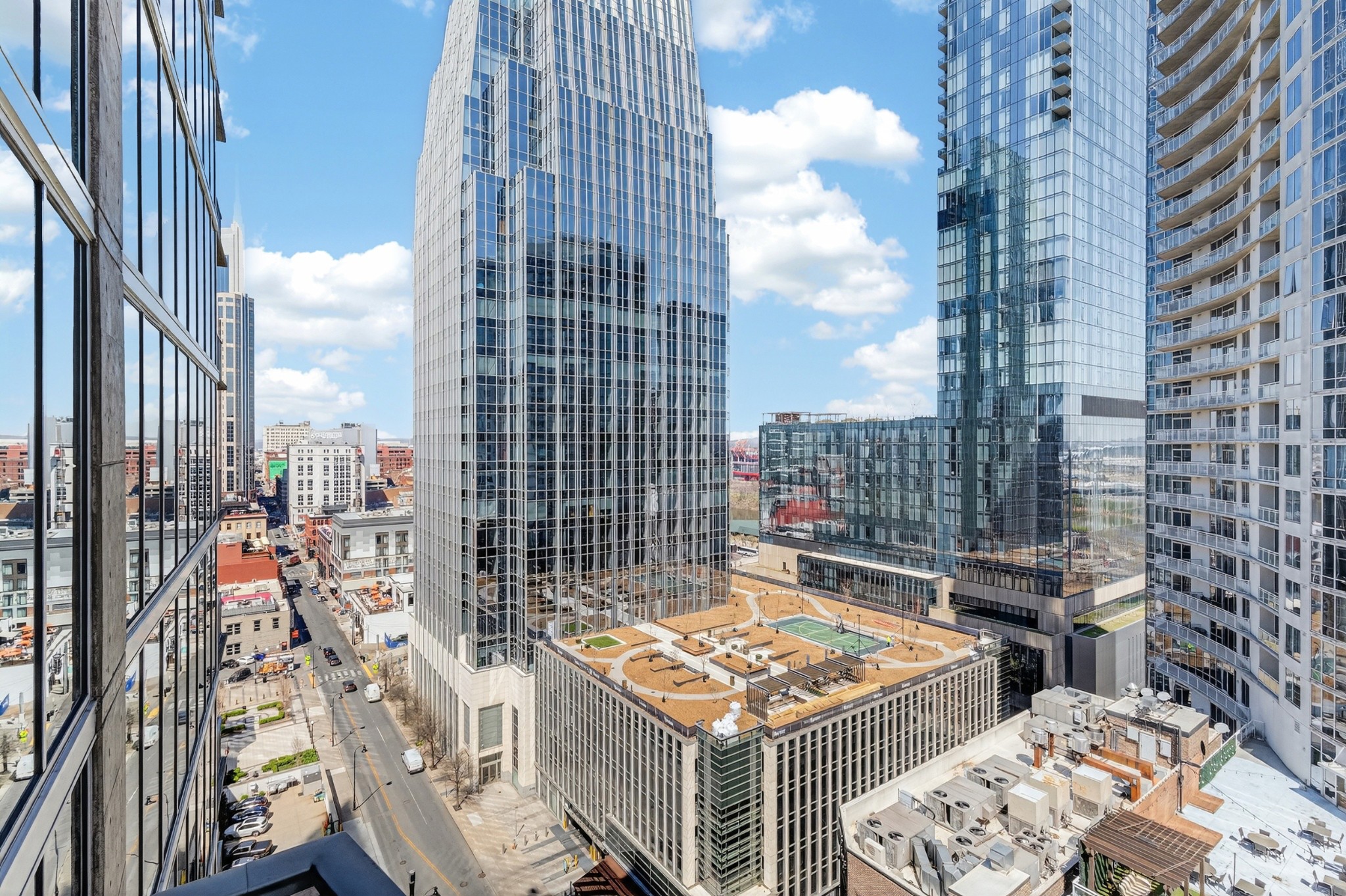 301 Demonbreun Street Nashville TN 37201