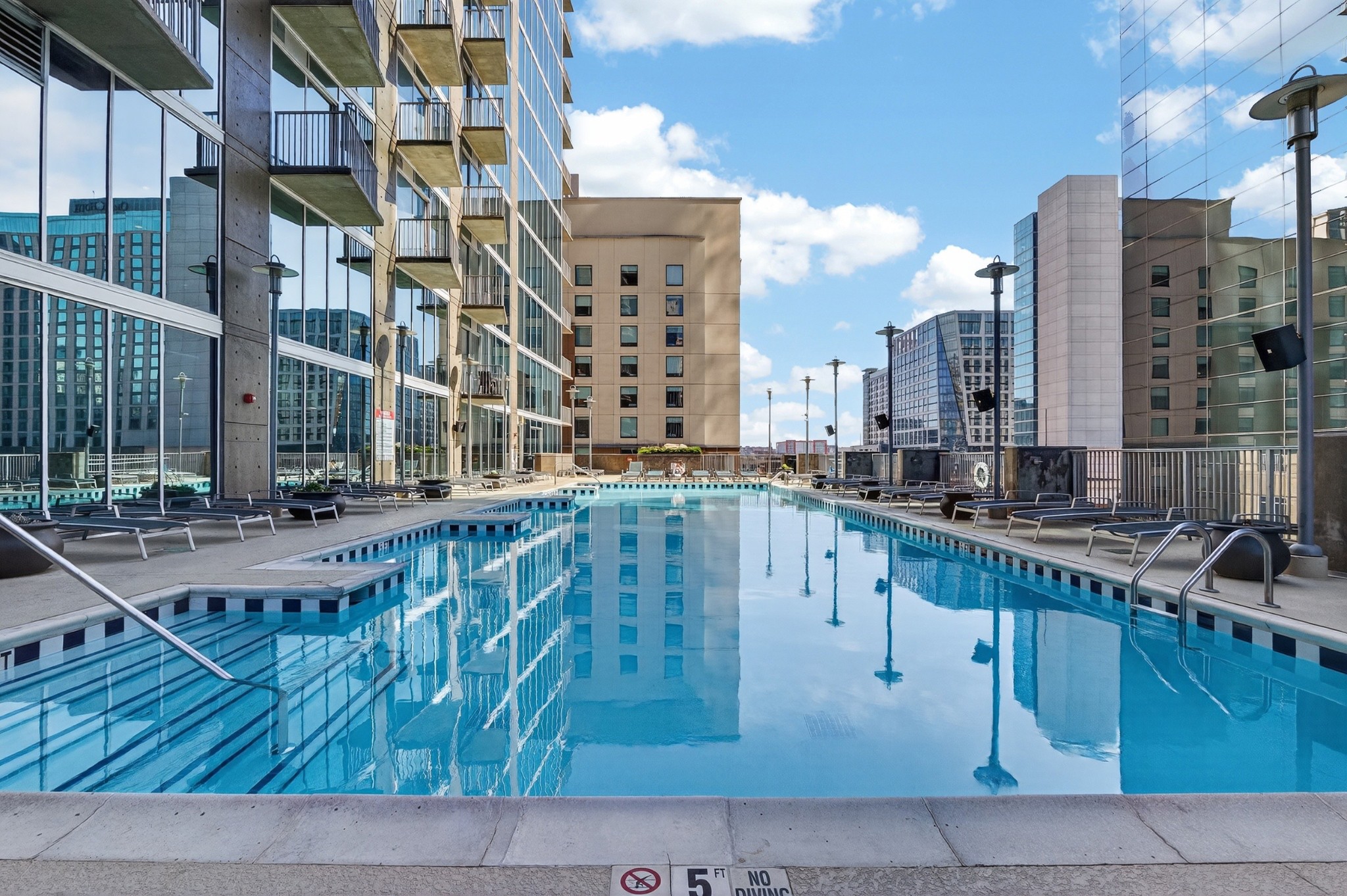 301 Demonbreun Street Nashville TN 37201
