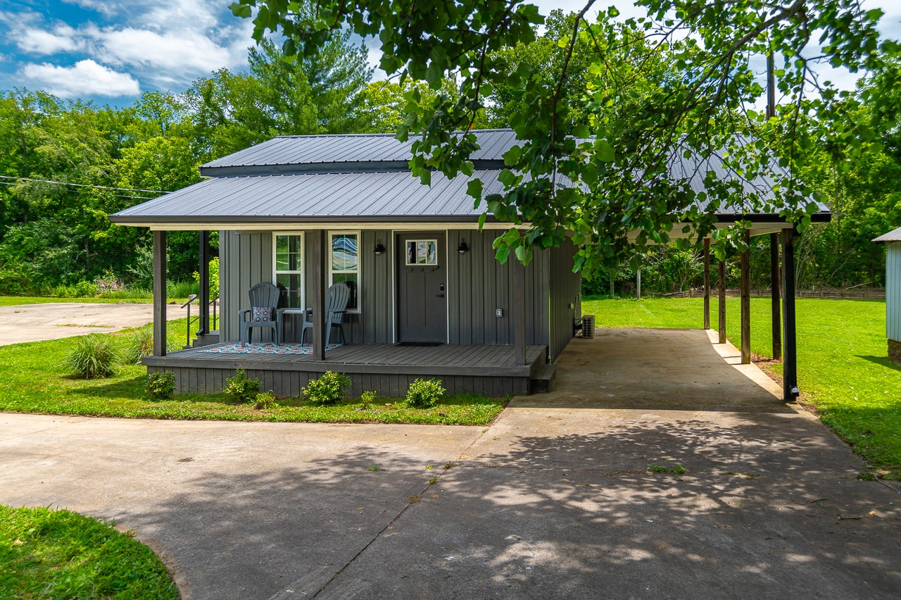 941 Shelbyville Highway Fayetteville TN 37334