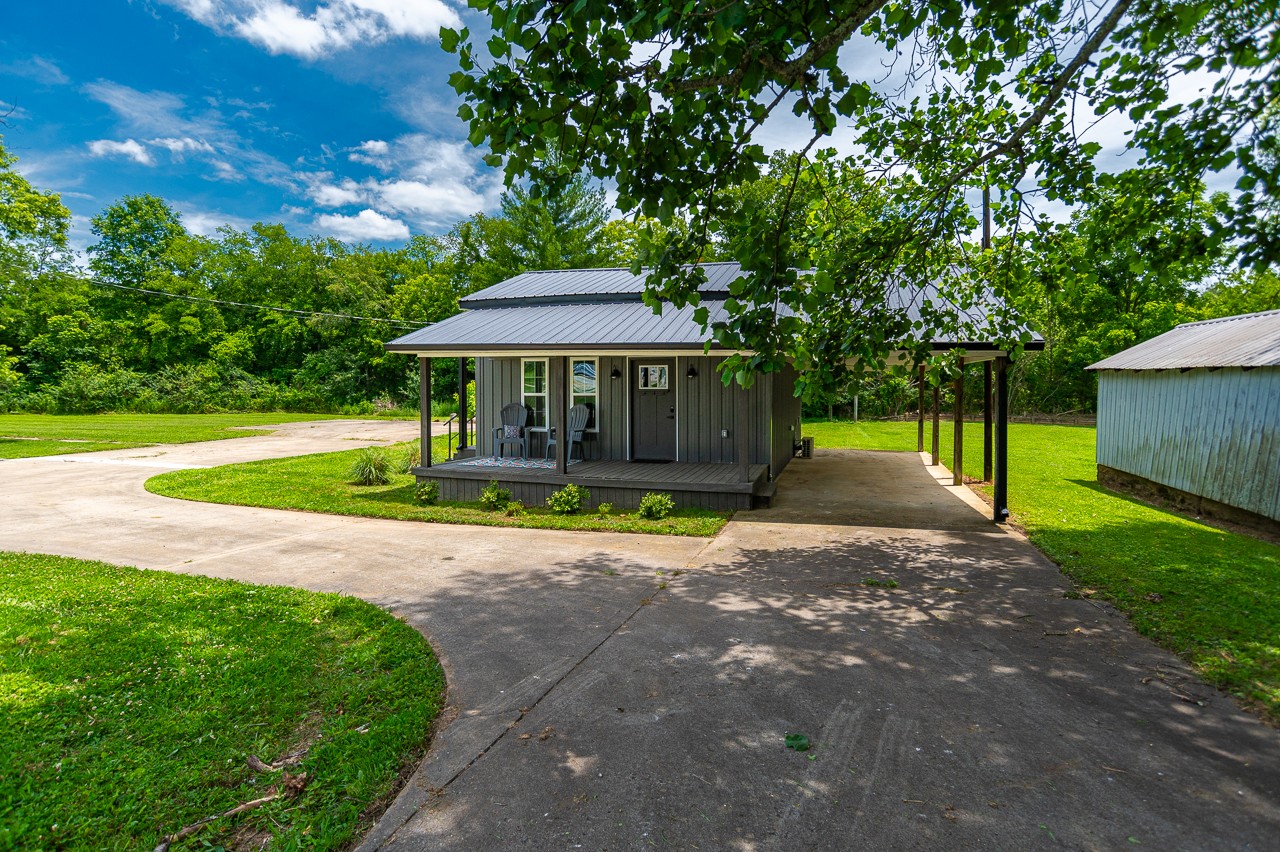 941 Shelbyville Highway Fayetteville TN 37334