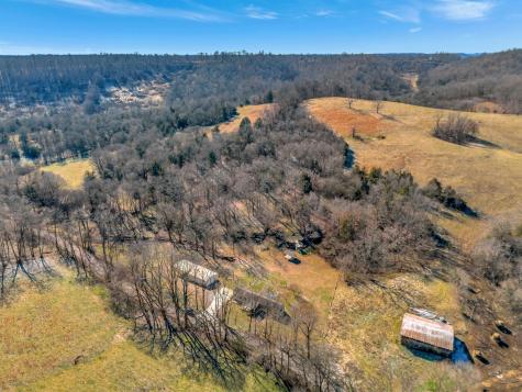 1919 Bartlett Hollow Road Petersburg TN 37144