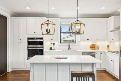 909 47th Ave, N Nashville TN 37209