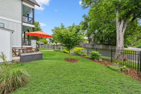 909 47th Ave, N Nashville TN 37209