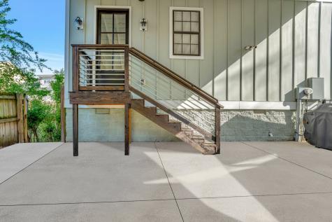 909 47th Ave, N Nashville TN 37209