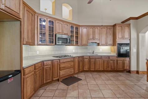 867 River Oaks Drive Big Sandy TN 38221